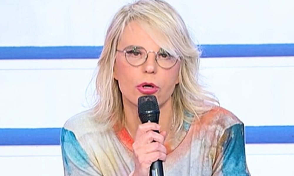 Uomini e Donne Maria De Filippi cancellerà il Trono Classico