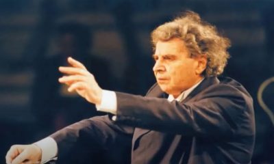 Mikis Theodorakis Sirtaki