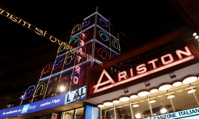 Il teatro Ariston di Sanremo visto da fuori