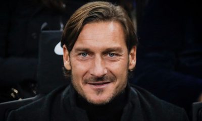 Francesco Totti maglia numero 10 Dybala