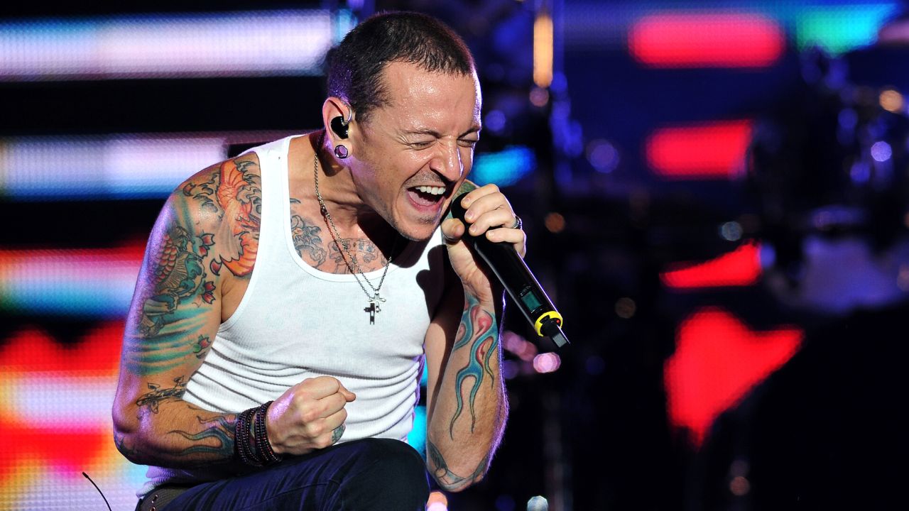 Chester Bennigton Linkin Park testo Lost