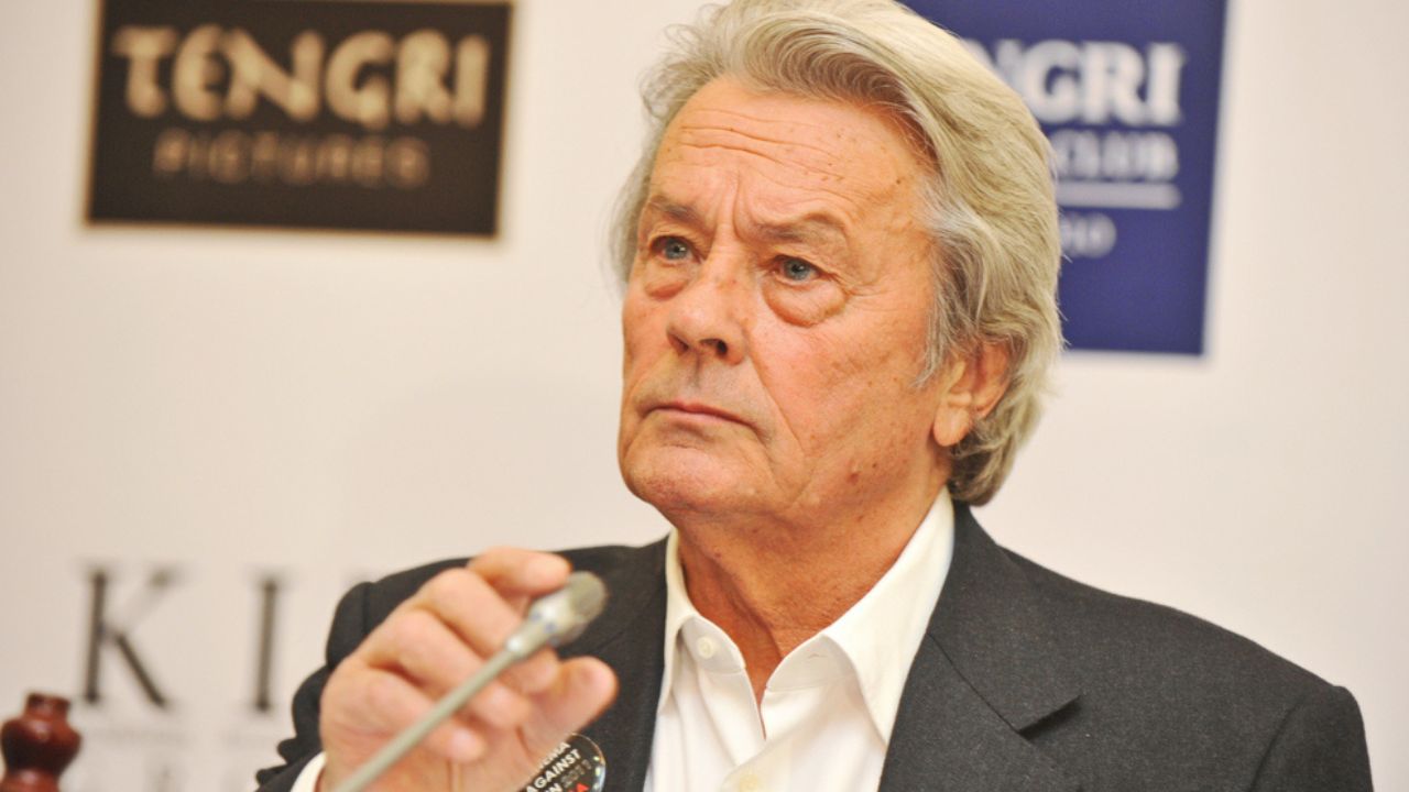 alain delon badante