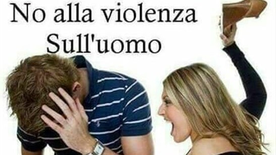 donne che picchiano gli uomini