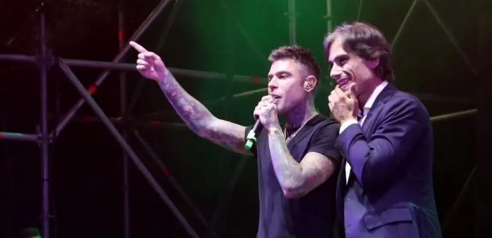 scontro tra fedez e monica raucci